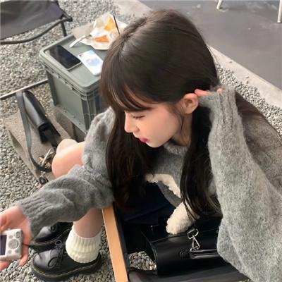 黄昏时分、牵着手